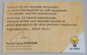 AK Parti R. Tayyip Erdoğan imzalı metin.