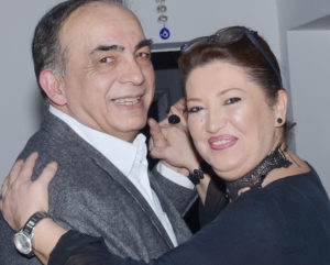 Kemal Kaptan İlk dansı eşi Mehtap ile "Hoş Geldin" parçasıyla yaptı.