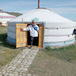 Kuntay-Mutlu-Karakurum’da-Yurt-otel-